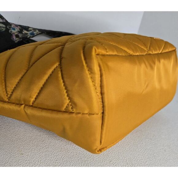 Lug Flare Crossbody Bag Purse Amber Light Weight with Lug Rodeo RFID Wristlet - Picture 8 of 16